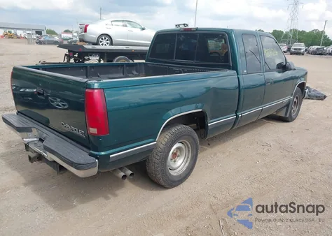 1998 Chevrolet C1500 Fleetside from USA, damaged, VIN 2GCEC19R3W1134583